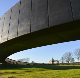 2_ Anneau de la Mémoire (c) Yannick Cadart CD62